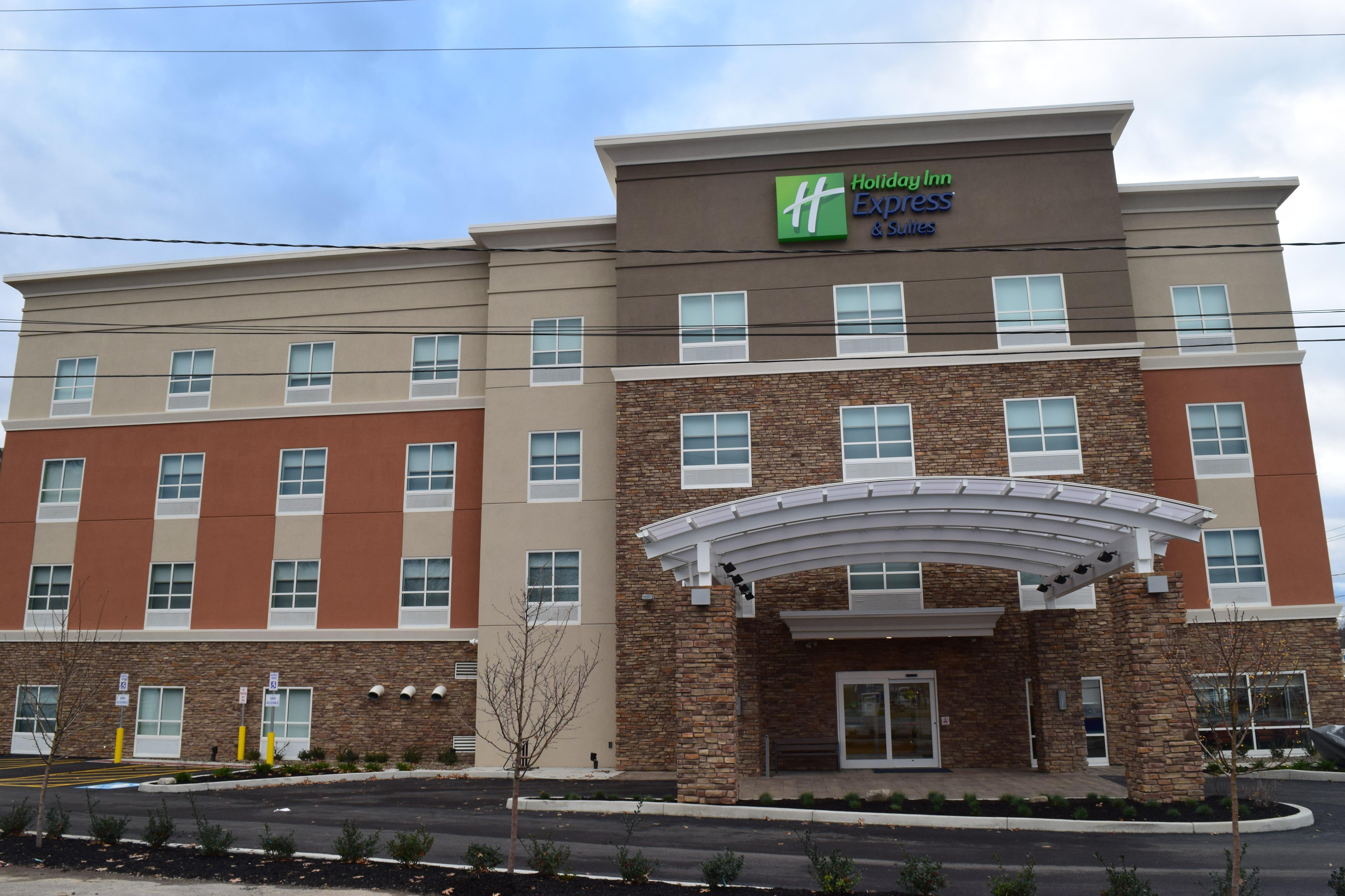Holiday Inn Express & Suites Ithaca By Ihg Zewnętrze zdjęcie
