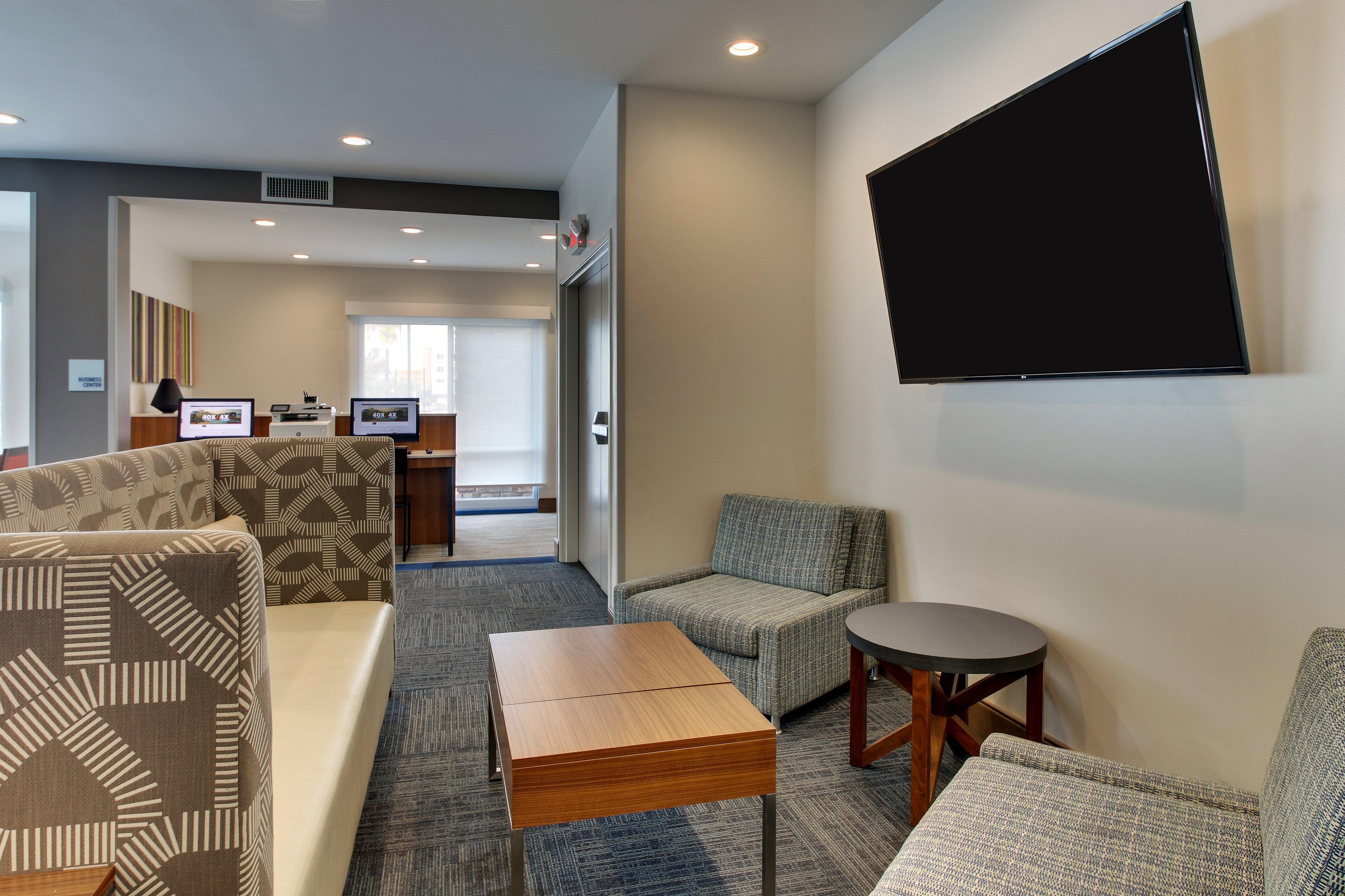 Holiday Inn Express & Suites Ithaca By Ihg Zewnętrze zdjęcie