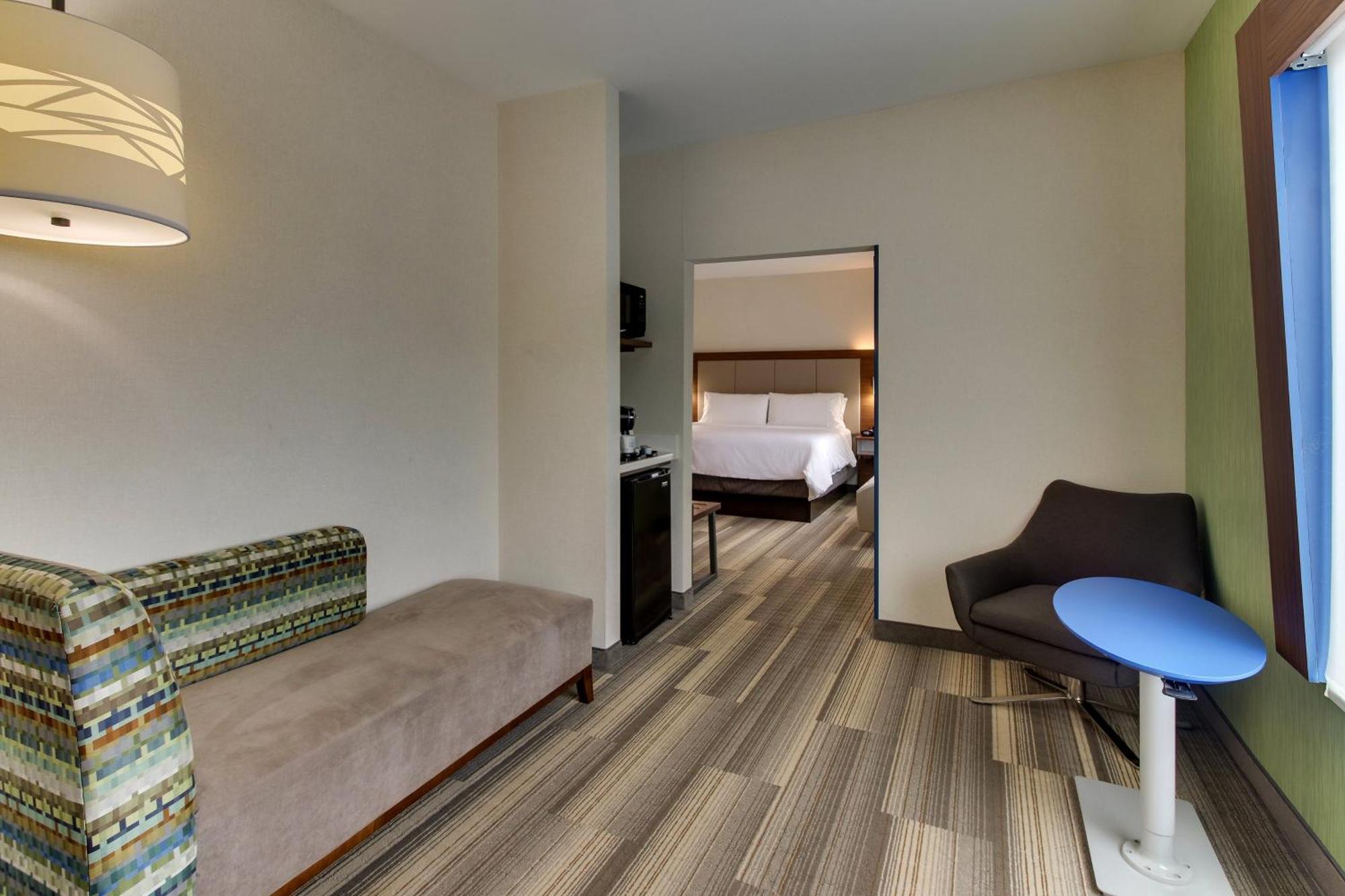 Holiday Inn Express & Suites Ithaca By Ihg Zewnętrze zdjęcie